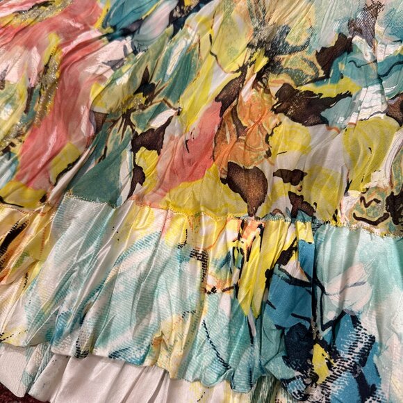 Roberto Cavalli Silk Floral Tropical Print Knee Skirt, size L - Picture 7 of 7
